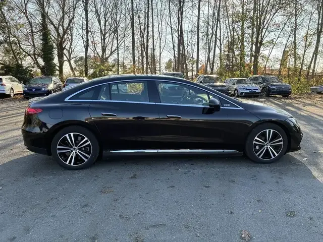 Mercedes-Benz EQE 350