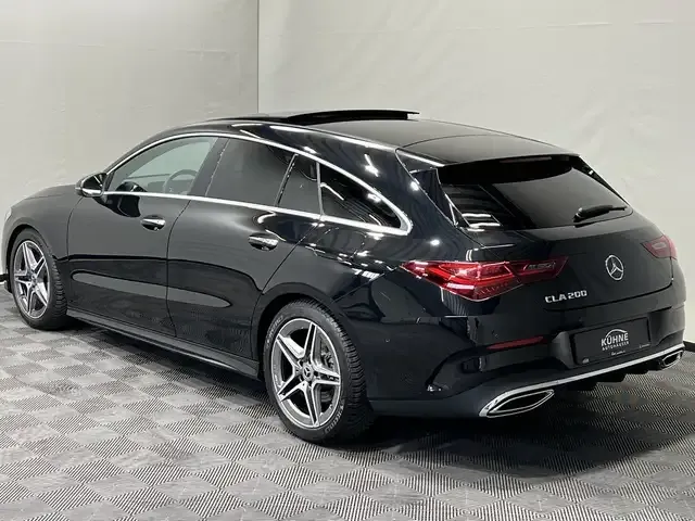 Mercedes-Benz CLA 200