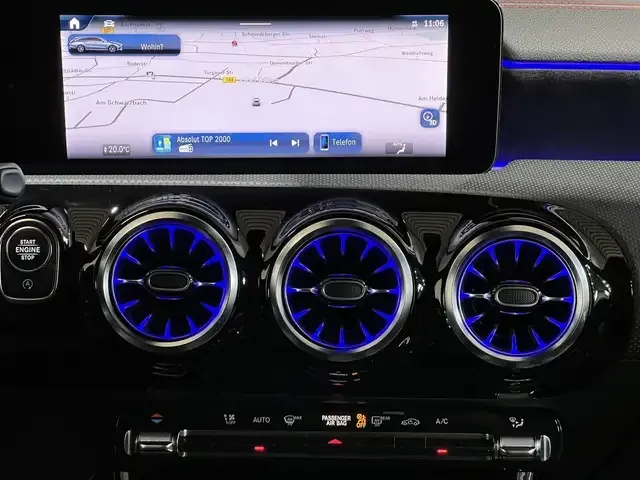 Mercedes-Benz CLA 200