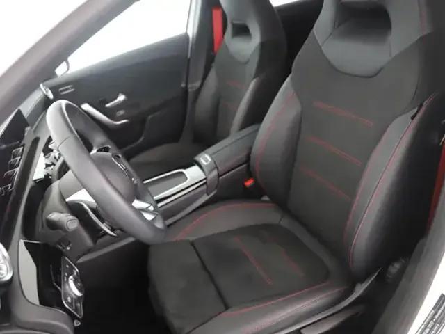 Mercedes-Benz A 35 AMG