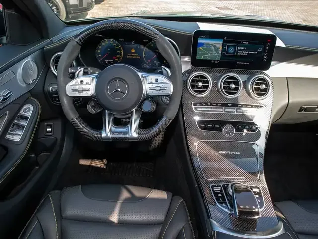 Mercedes-Benz C 63 AMG