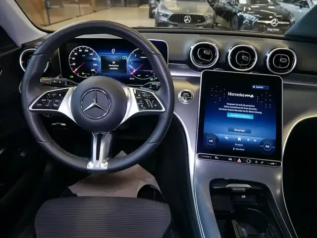 Mercedes-Benz C 220