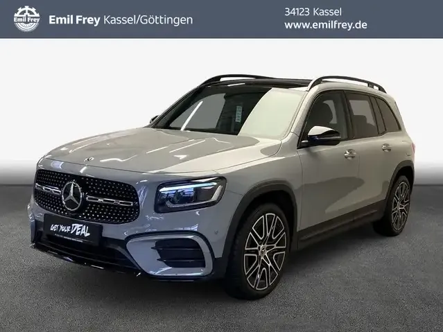 Mercedes-Benz GLB 180