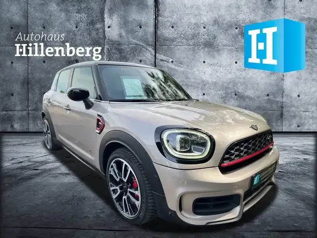 MINI John Cooper Works Countryman
