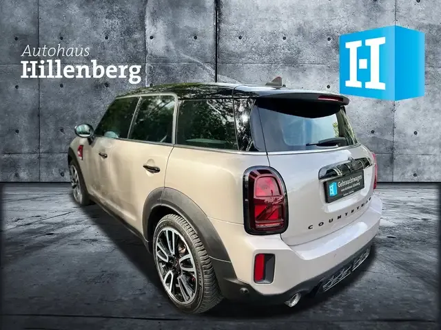 MINI John Cooper Works Countryman