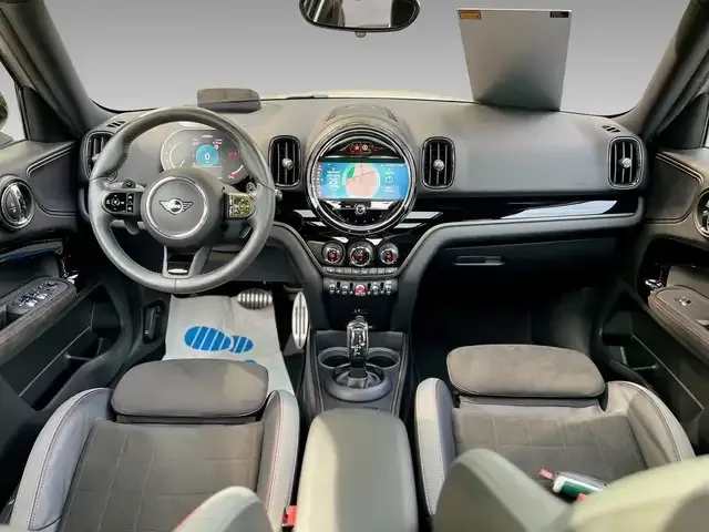 MINI John Cooper Works Countryman