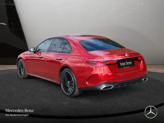 Mercedes-Benz E 300