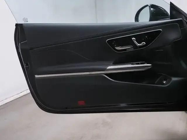 Mercedes-Benz CLE 220