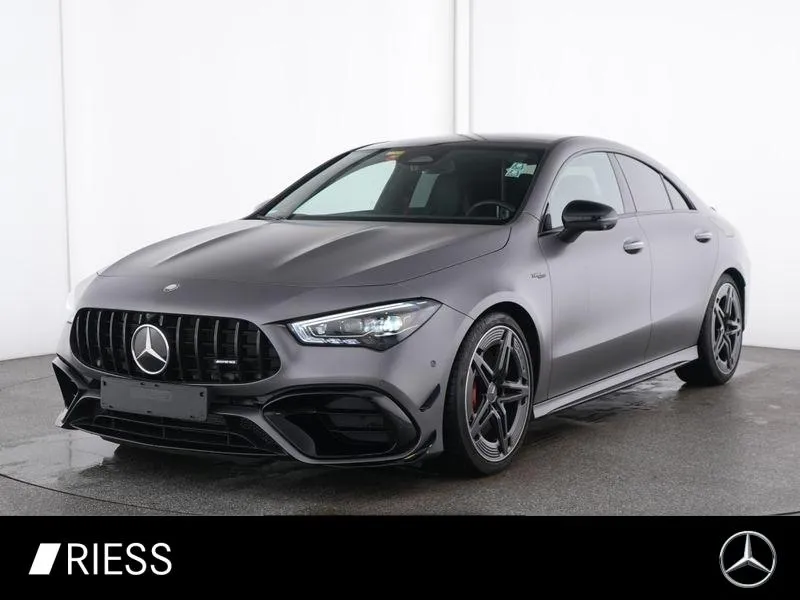 Mercedes-Benz CLA 45 AMG