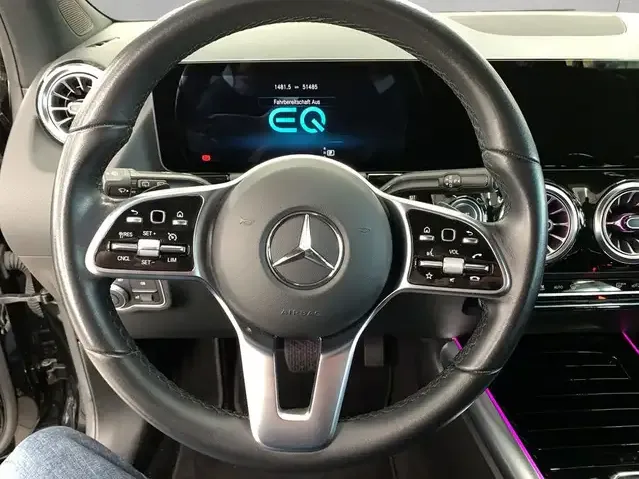 Mercedes-Benz EQA 250