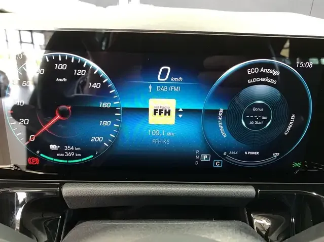 Mercedes-Benz EQA 250