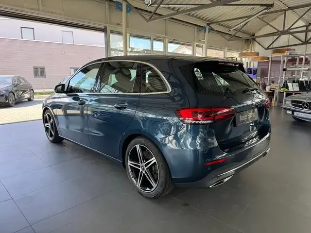Mercedes-Benz B 250