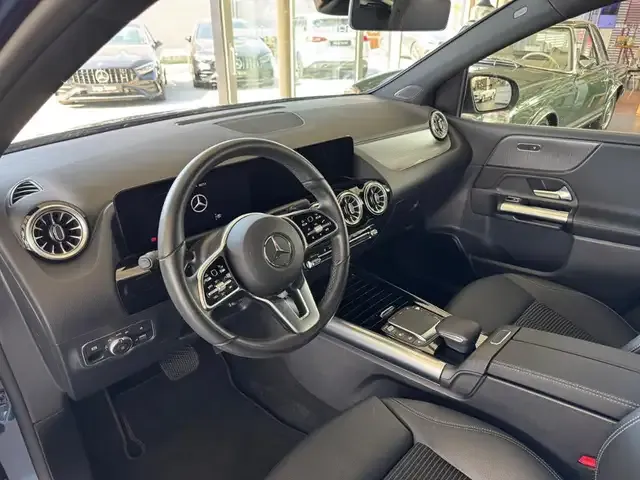 Mercedes-Benz B 250
