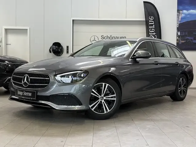 Mercedes-Benz E 200