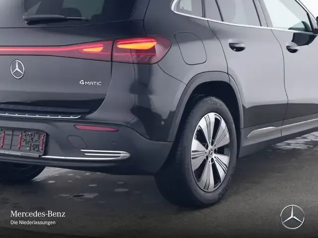 Mercedes-Benz EQA 300