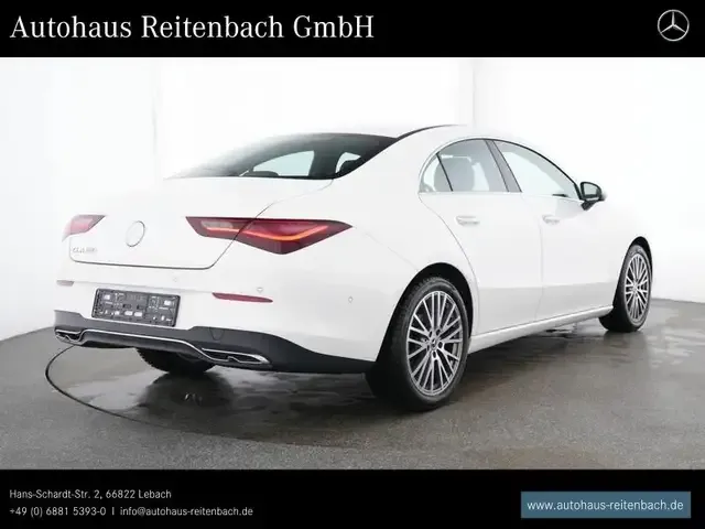 Mercedes-Benz CLA 180
