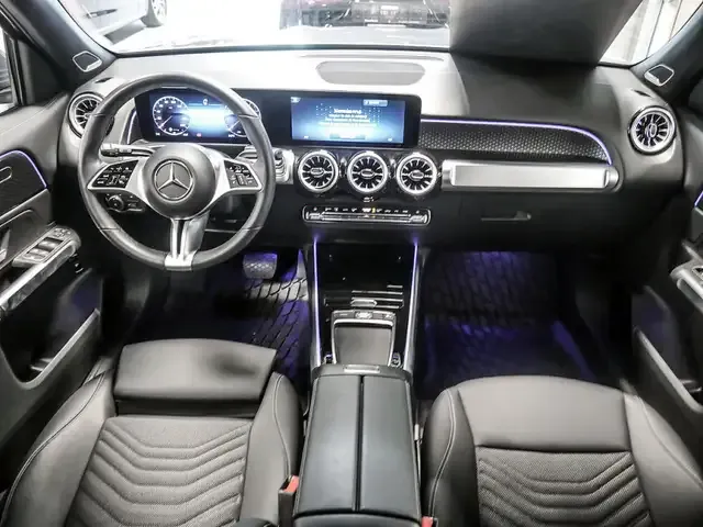 Mercedes-Benz GLB 200
