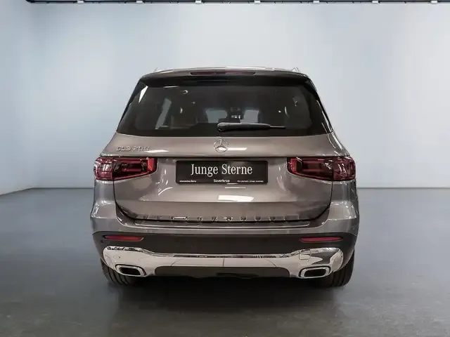 Mercedes-Benz GLB 200