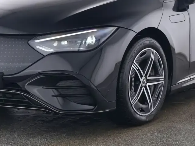 Mercedes-Benz EQE 350
