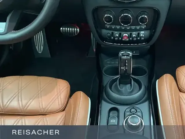 MINI John Cooper Works Clubman