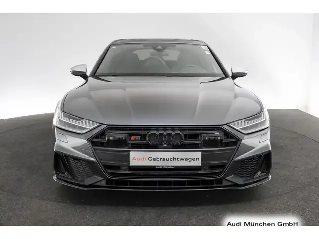 Audi S7