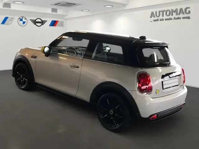 MINI Cooper SE