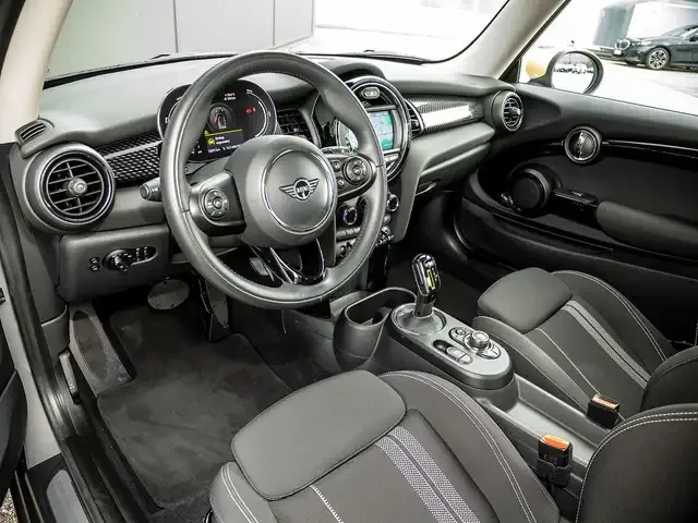 MINI Cooper SE