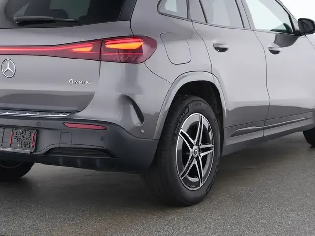 Mercedes-Benz EQA 300