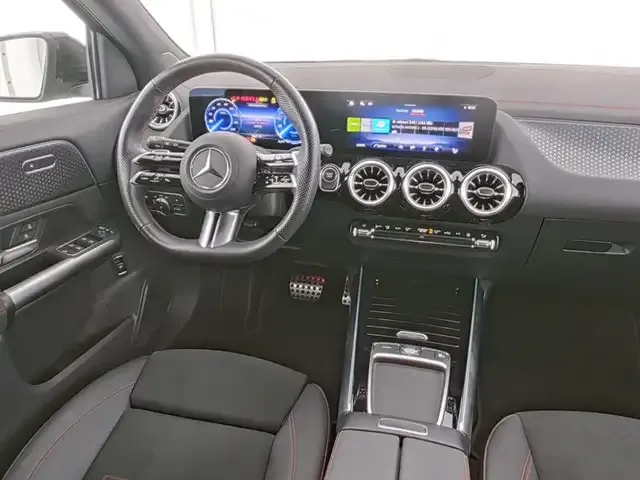 Mercedes-Benz EQA 300