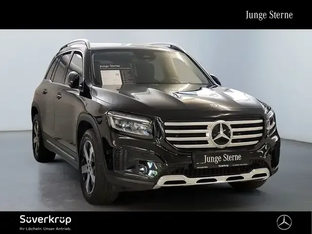 Mercedes-Benz GLB 180