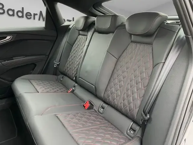 Audi 50