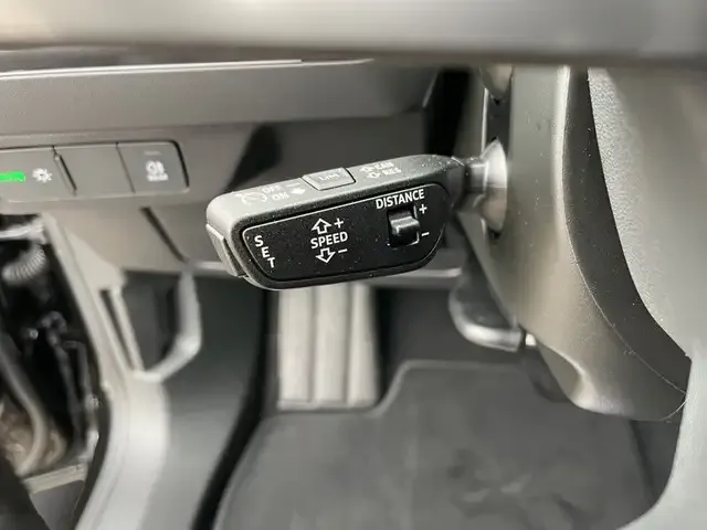 Audi 50