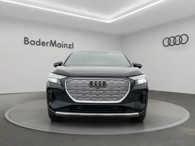 Audi 50