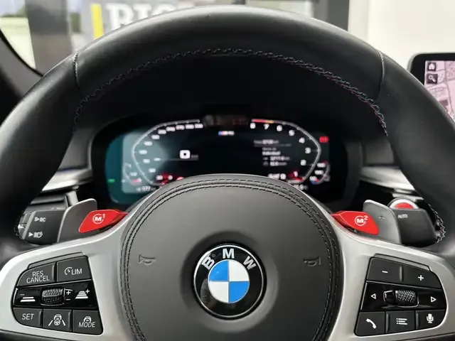 BMW M5