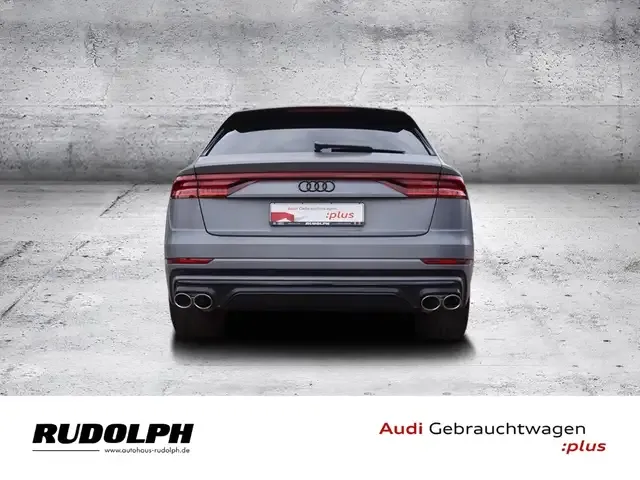 Audi SQ8
