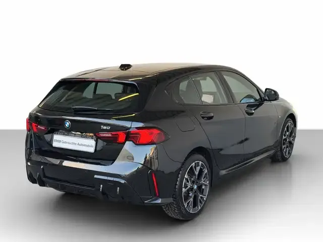 BMW 120