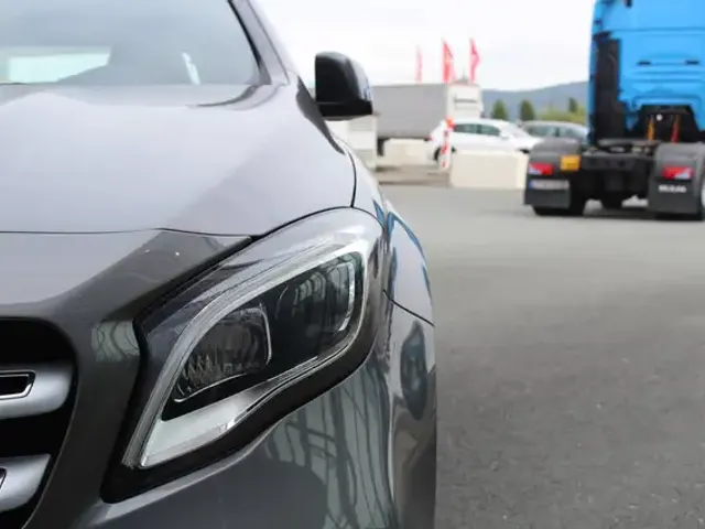 Mercedes-Benz GLA 180