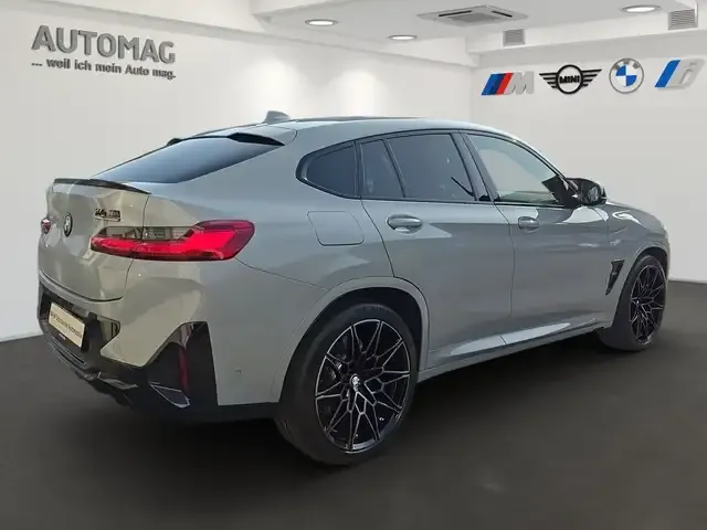 BMW X4 M