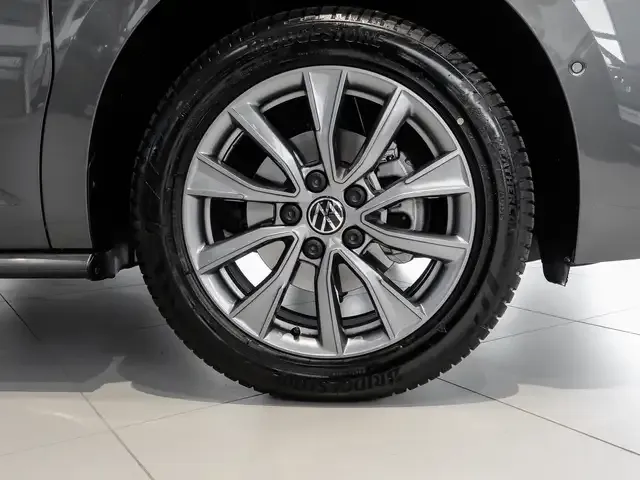 Volkswagen T7 California