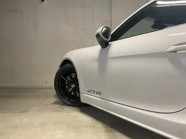 Porsche Cayman