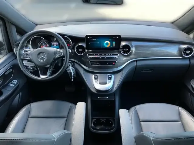 Mercedes-Benz V 300