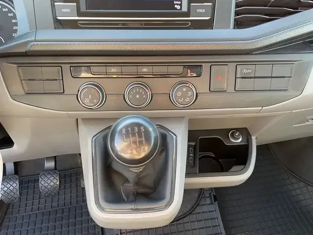 Volkswagen T6.1 Transporter