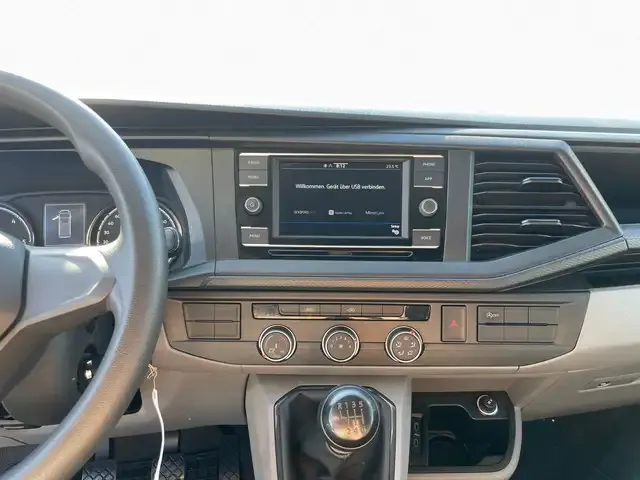 Volkswagen T6.1 Transporter