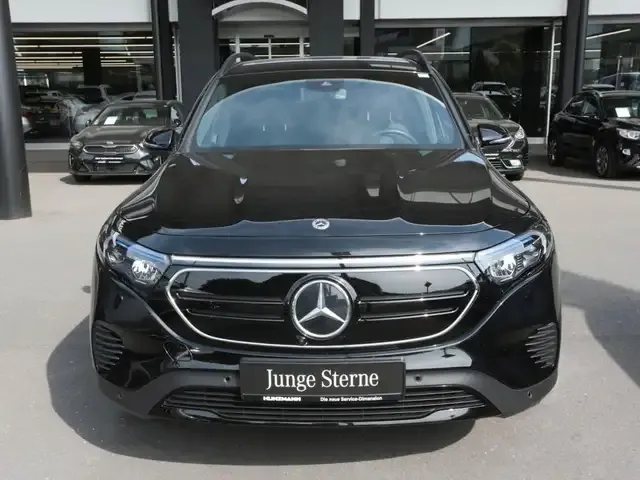 Mercedes-Benz EQB 300