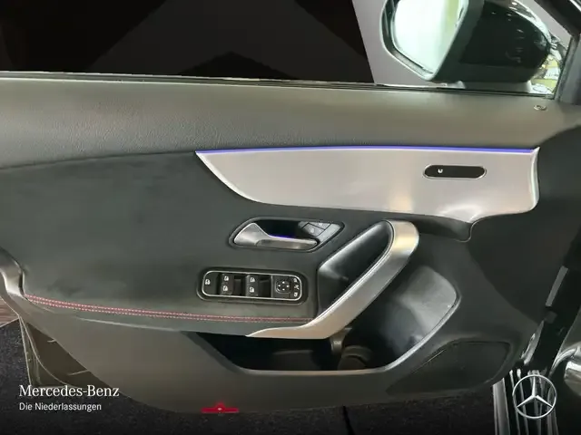 Mercedes-Benz A 45 AMG