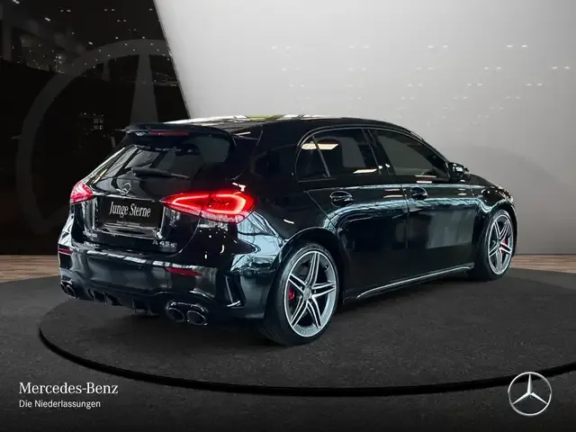 Mercedes-Benz A 45 AMG