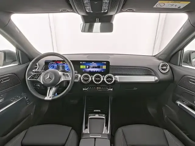 Mercedes-Benz EQB 350