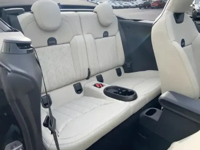 MINI Cooper S Cabrio