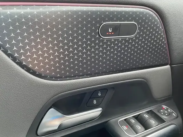 Mercedes-Benz EQA 300