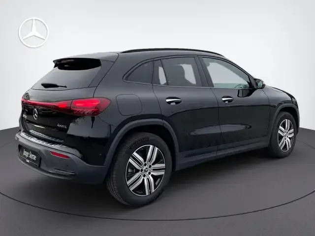 Mercedes-Benz EQA 300